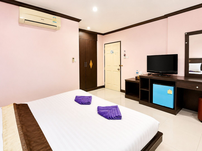 Bedroom 3, Hollywood Inn Love, Pulau Phuket