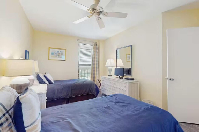 Bedroom 2, Summer House 1504a, Baldwin