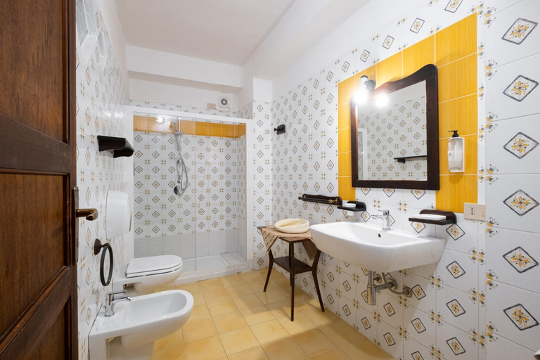 Bathroom 3, Agriturismo Duca di Castelmonte, Trapani