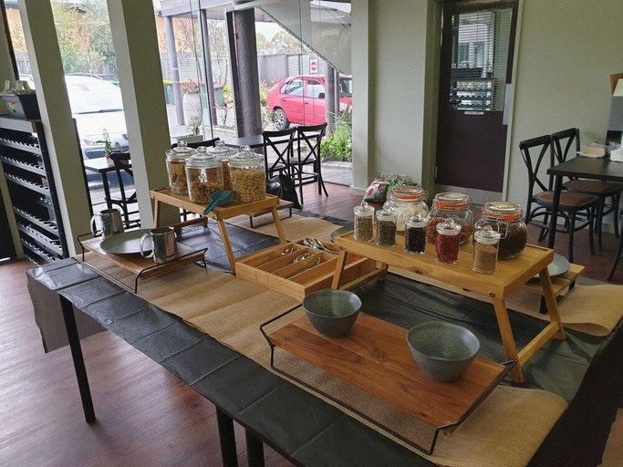 Food & Drinks 4, The Olive Tree Motel, Latrobe - Morwell