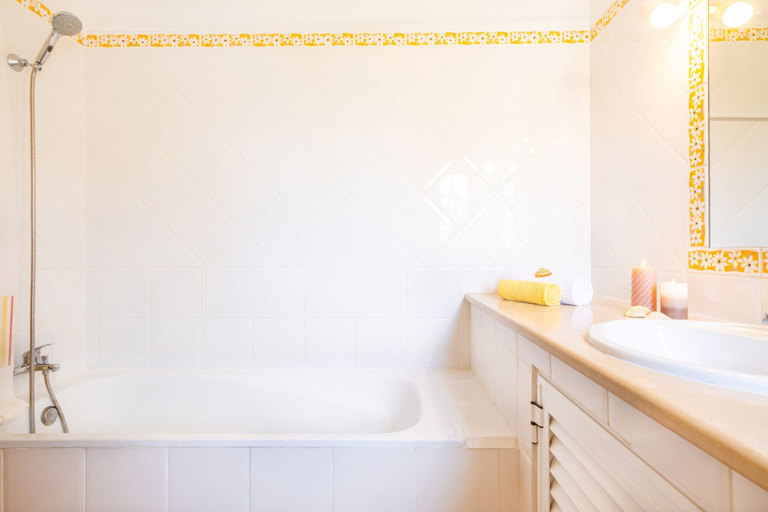 Bathroom 3, Villa Cristiano, Albufeira