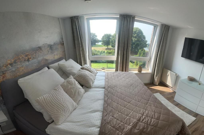 Bedroom 2, Chrisma Apartments, Düsseldorf