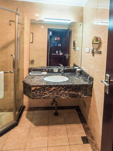 Bathroom 4, Chengdu Joyhub Cheer Hotel, Chengdu