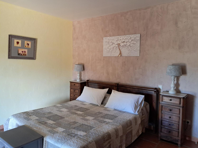 Bedroom 3, Mas du Sabartes chambres d'hotes, Pyrénées-Orientales