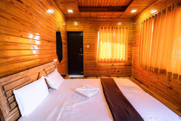 Bedroom 3, Sunshine Resort, Pune