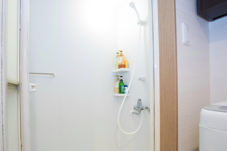 Bathroom 5, Shimanouchi Luxury Apartment, Osaka