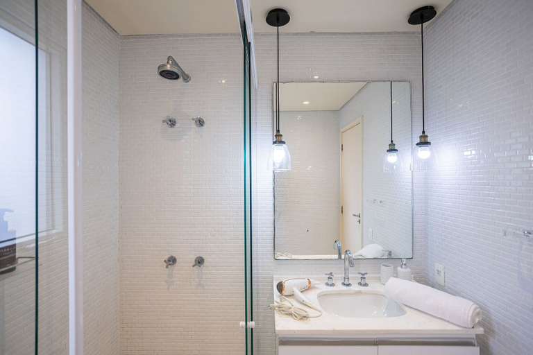 Bathroom 3, Edifício Triplo, São Paulo