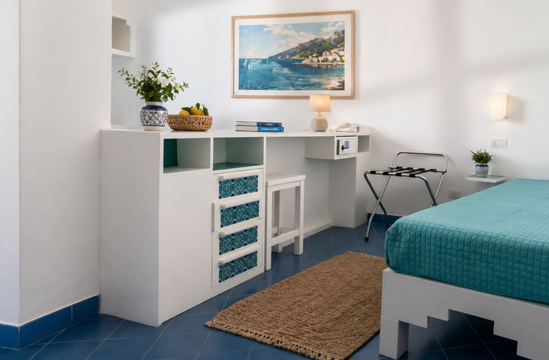 Bedroom 3, Hotel Baia di Puolo, Napoli