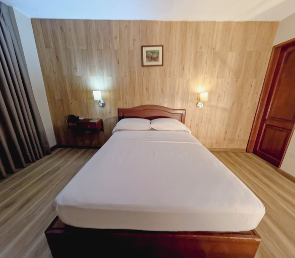 Bedroom 3, Asturias Inn, Lima