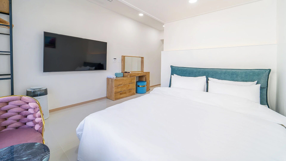 Bedroom 3, Gapyeong Boreum-dal Poolvilla, Gapyeong