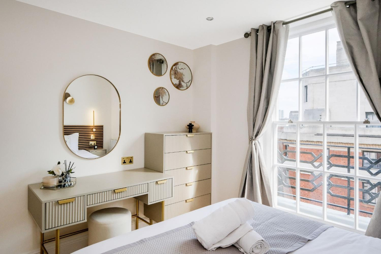 Bedroom 2, Bryanston Apartments, London