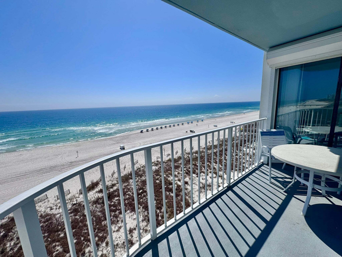 Property grounds 3, Welcome to a Beautifully Updated 2br/2ba Gulf-front Escape, Baldwin