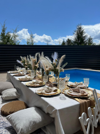 Food & Drinks 3, Orange Villa with private pool, Sarajevo