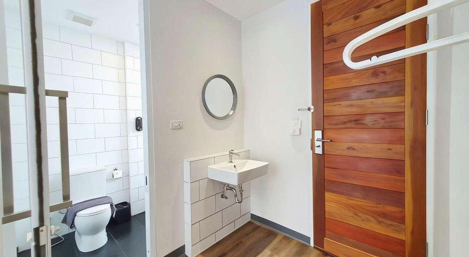 Bathroom 4, Meet Boutique Resort, Phunphin