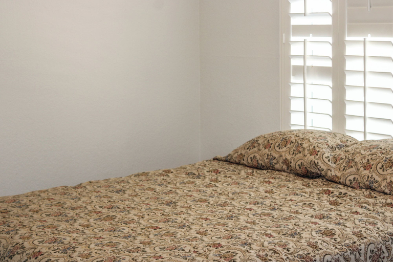 Room 4, 87 Mountain View - 2BR House, Maricopa