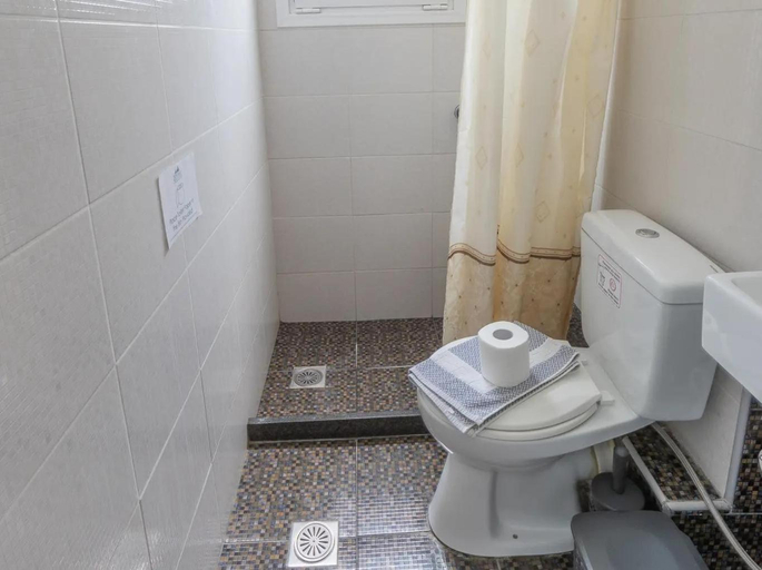 Bathroom 2, Nikiana Sailing Beach Club, Ionian Islands