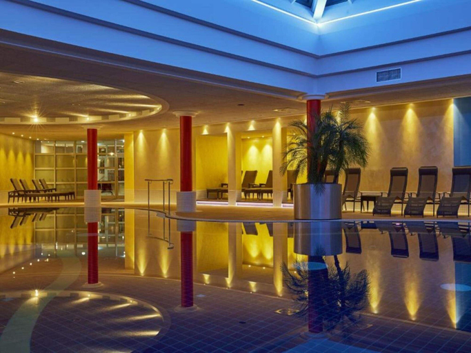 Pool 2, 3 Person Holiday Park Home in Friedrichroda OT Finst, Gotha
