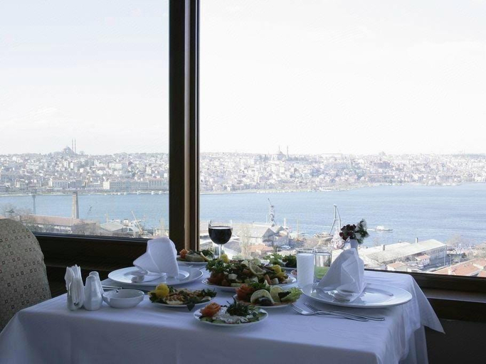 Food & Drinks 5, Grand Halic Goldenhorn, Beyoğlu