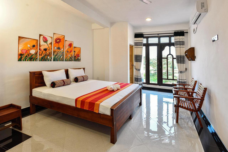 Bedroom 3, Gold Crown Residence, Dambulla