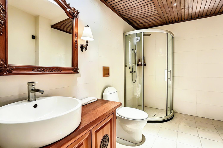 Bathroom 3, Yuanxiang Garden Boutique Inn - Ancient City Center 原乡文苑客栈, Lijiang