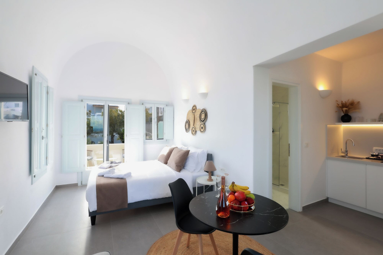 Room 2, Stay Lux Suites, South Aegean
