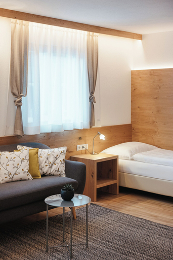 Bedroom 4, Hotel La Fradora - Dolomites Hotel, Bolzano