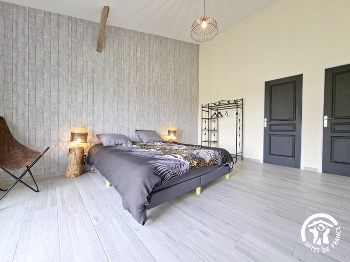 Bedroom 2, Au brunet, Gers