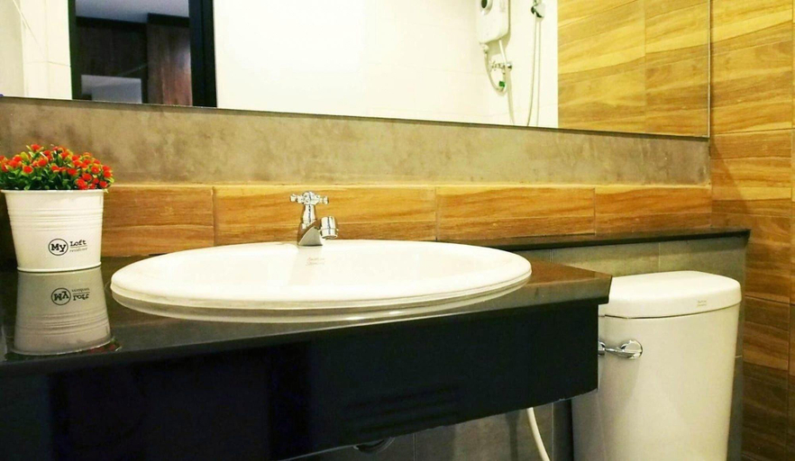 Bathroom 3, MY LOFT HOTEL, Chatuchak