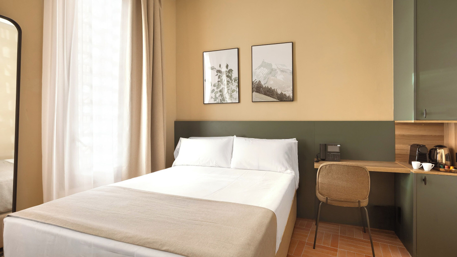 Room 4, Limehome Valencia d'Ernest Anastasio, Valencia