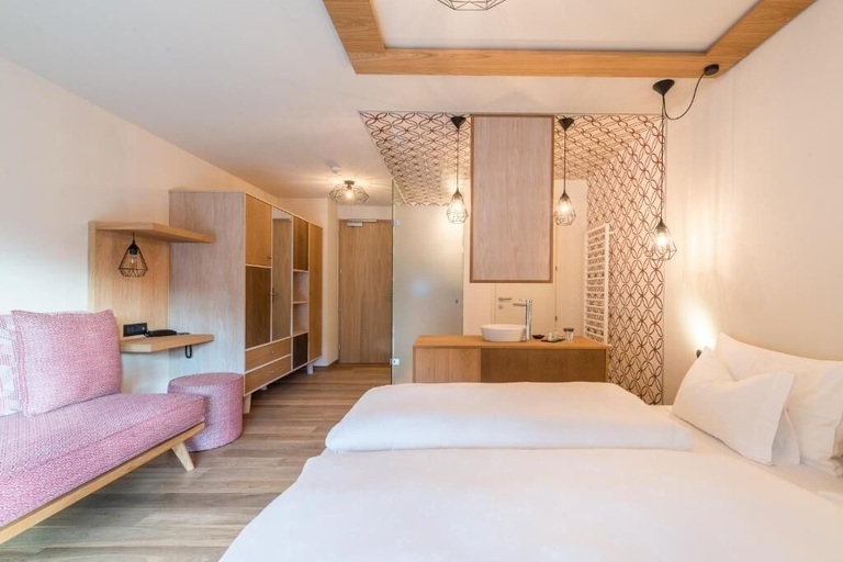 Room 3, Hotel Tofana - Explorer's Home, Bolzano