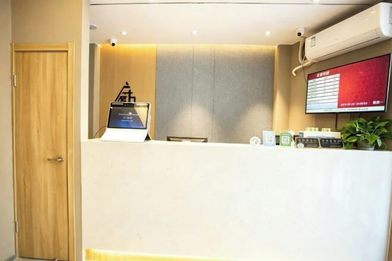 Others 4, Zhuangxin Holiday Hostel, Shanghai