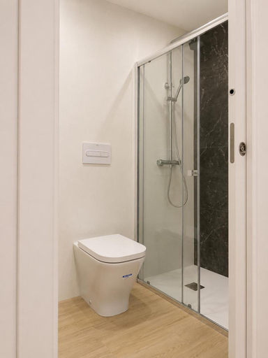 Bathroom 3, Vigablanca Apartments, Tarragona