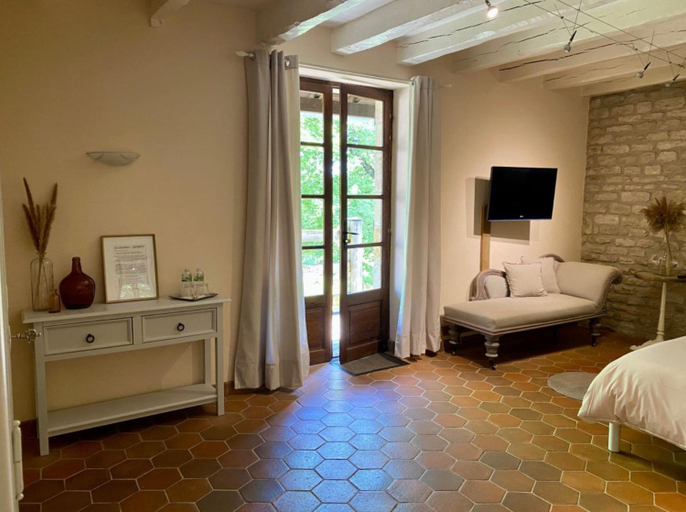 Bedroom 2, Domaine Du Terrou, Lot