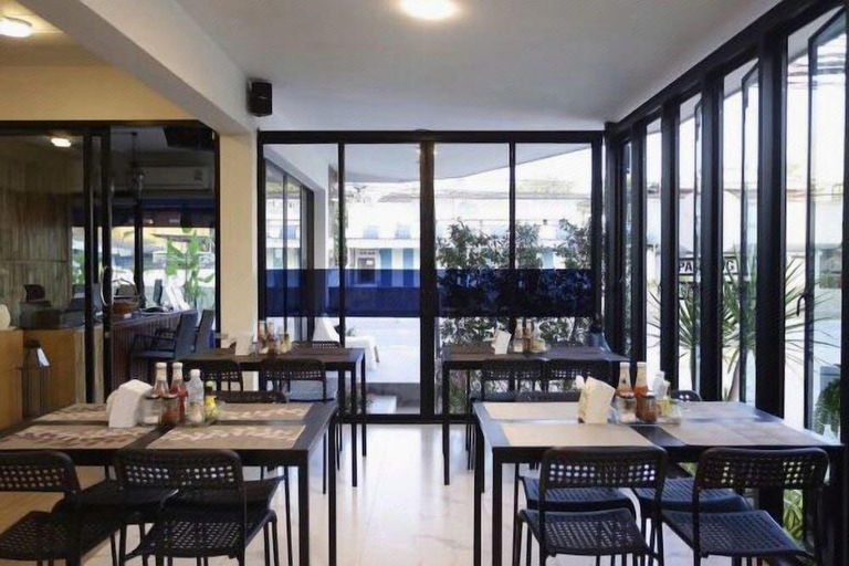 Food & Drinks 5, First Residence, Mae Rim