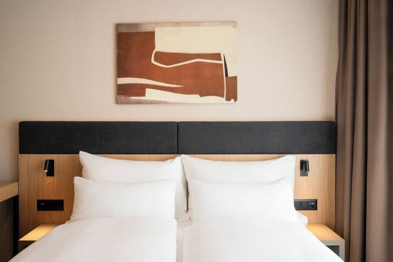 Bedroom 3, Tailormade Hotel METROPOL St.Gallen, Sankt Gallen