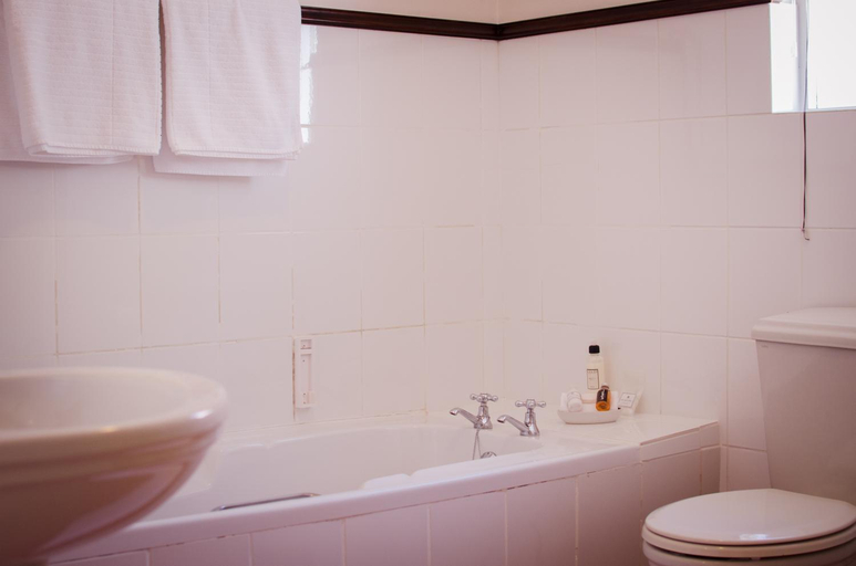 Bathroom, Paradiso Guesthouse & Self-Catering Cottage, City of Cape Town