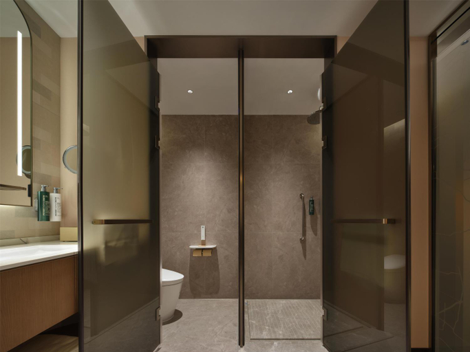 Bathroom 4, Hilton Garden Inn Weihai Rushan, Weihai