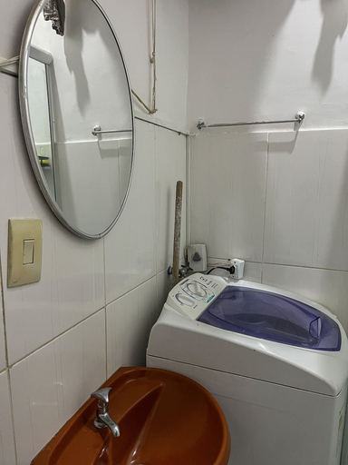 Bathroom 3, Studio vista mar pertinho da praia, Rio de Janeiro