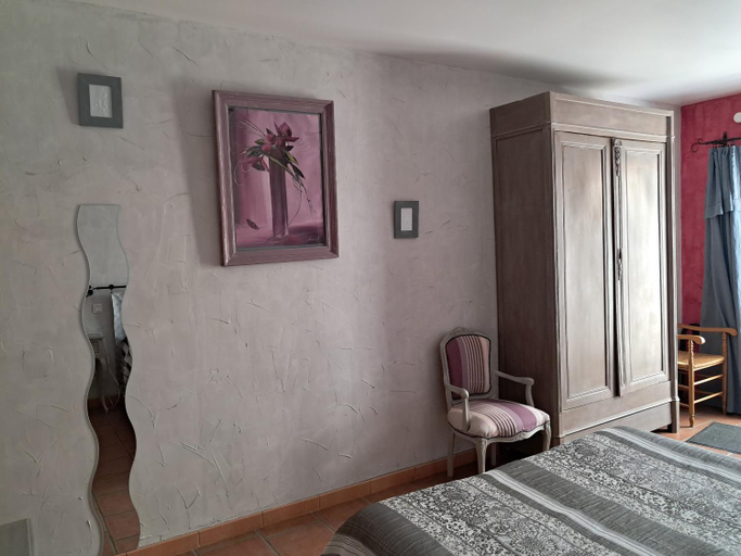 Bedroom 2, Mas du Sabartes chambres d'hotes, Pyrénées-Orientales