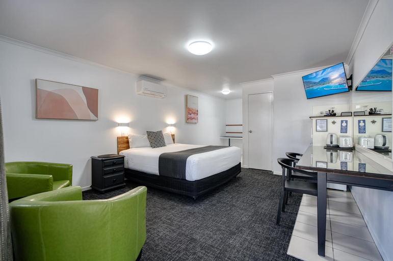 Bedroom 3, Best Western Caboolture Gateway Motel, Caboolture - Central