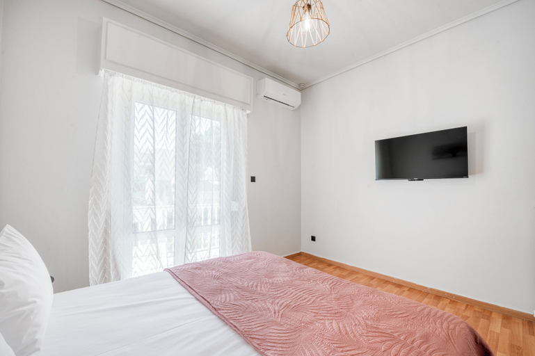 Room 3, Glyfada Stay, Attica