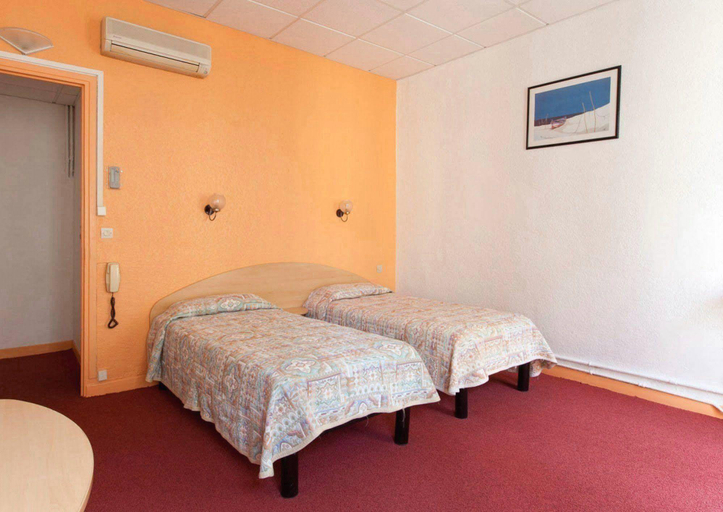 Bedroom 3, Hotel Saint Gothard, Alpes-Maritimes