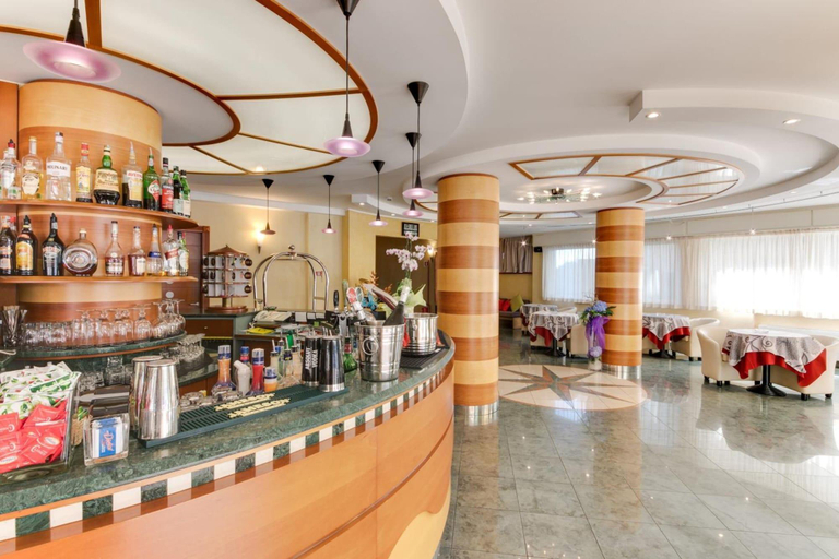 Food & Drinks 5, Hotel Cavour, Forli' - Cesena