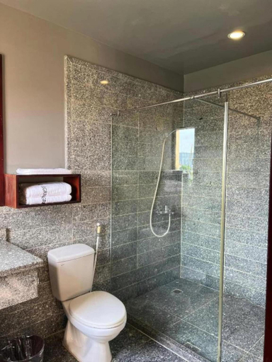 Bathroom 5, Le Grand Hanoi Hotel, Hai Bà Trưng