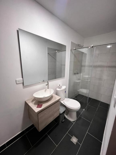 Bathroom 3, Hotel Gallery By 70, Medellín