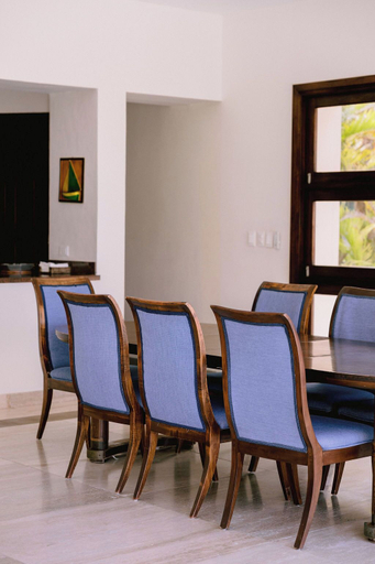 Dining 3, Luxury Escape Villa Cayuco 33 Capcana, San Rafael del Yuma