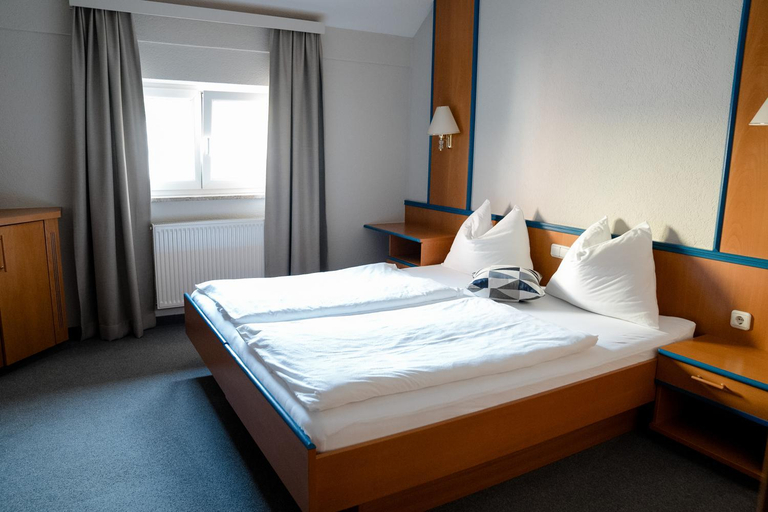 Bedroom 2, Gasthof Thunauer, Wels Land