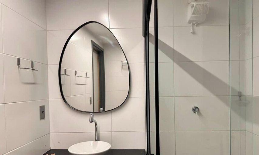 Bathroom 3, Box 150 - LikeHome Hospedagens, João Pessoa