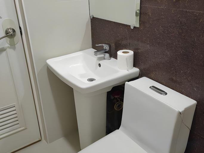 Bathroom 4, Mezza Hotel, Koronadal City