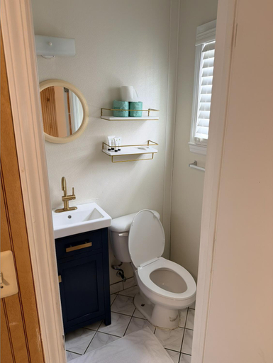 Bathroom 3, Boardwalk Sand & Surf Beach Hotel Oceanfront, Ocean